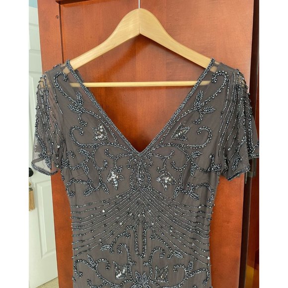 Pisarro Nights Beaded Mesh Column Gown Slate/Gray Size 2 - Picture 3 of 3